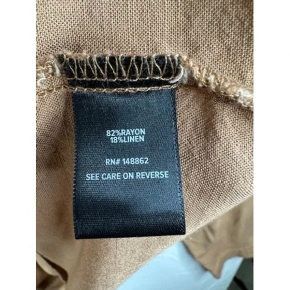 TORRID Blouse‎ Women 3 Brown Henley Neck Roll Tab Sleeves Front Pockets Relaxed - Picture 7 of 7